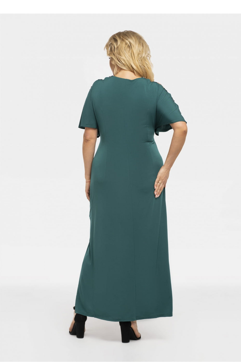 šaty plus size model 190961 Karko